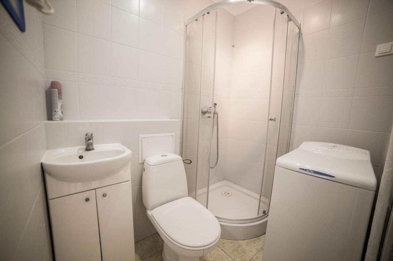 Pokoje We Wrzeszczu - Near Old Town Hotell Gdańsk Eksteriør bilde
